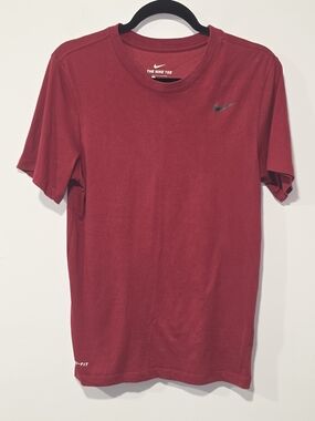 Nike Classic Men's Maroon Red Dri-FIT Crew Neck Tee Size Small